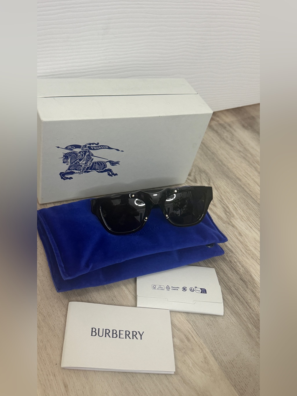 Burberry Obe4445u Black Shield Sunglasses 53mm Made In Italy Nwt